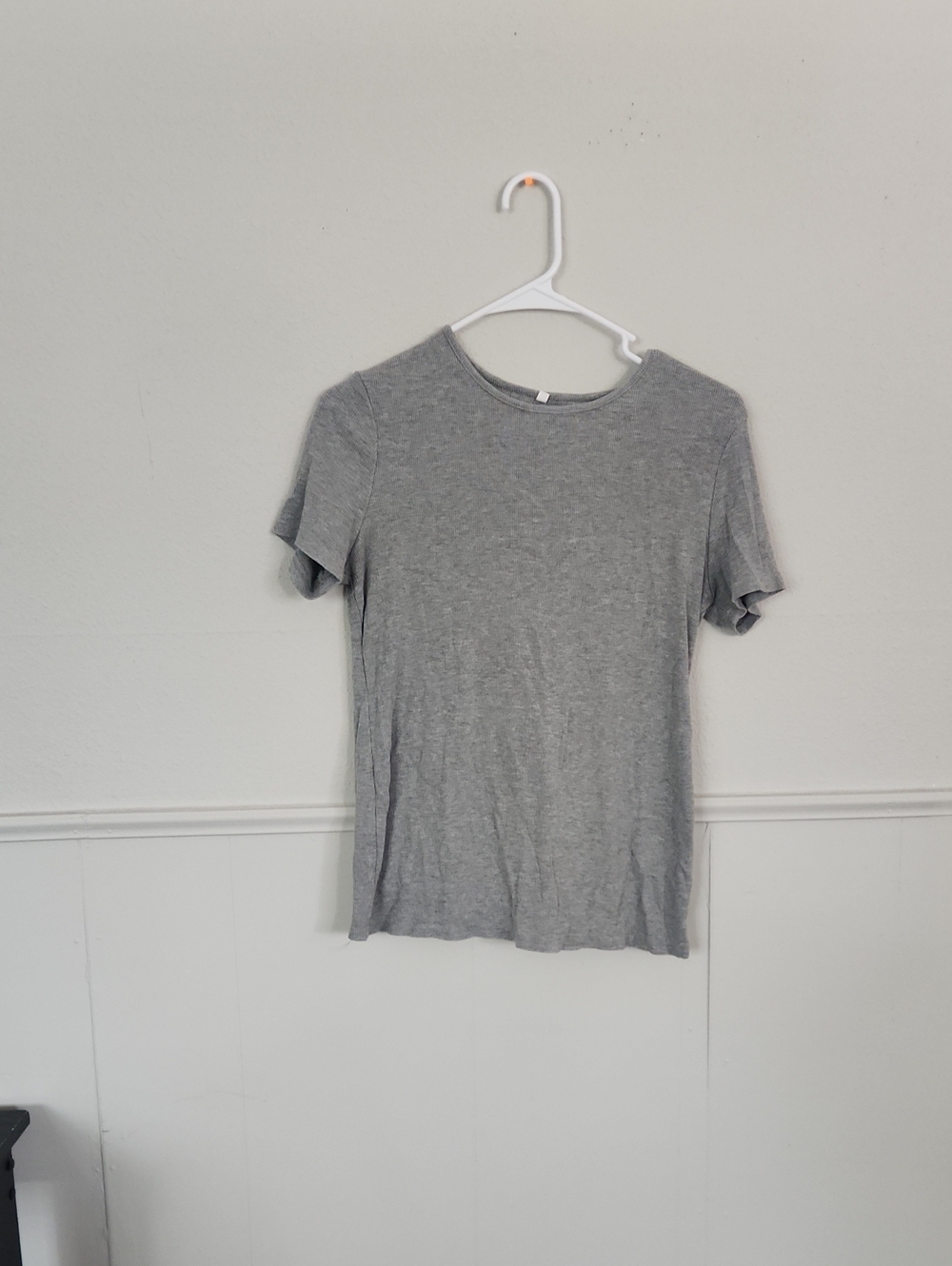 Source Unknown Gray Short Sleeve Crewneck Tee